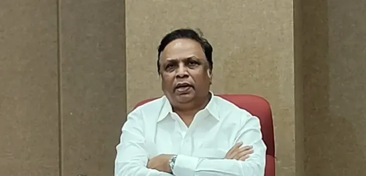 मुंबई वायु प्रदूषण: मंत्री आशीष शेलार का बीएमसी को पत्र, सप्ताह में एक दिन निर्माण कार्य बंद रखने का प्रस्ताव