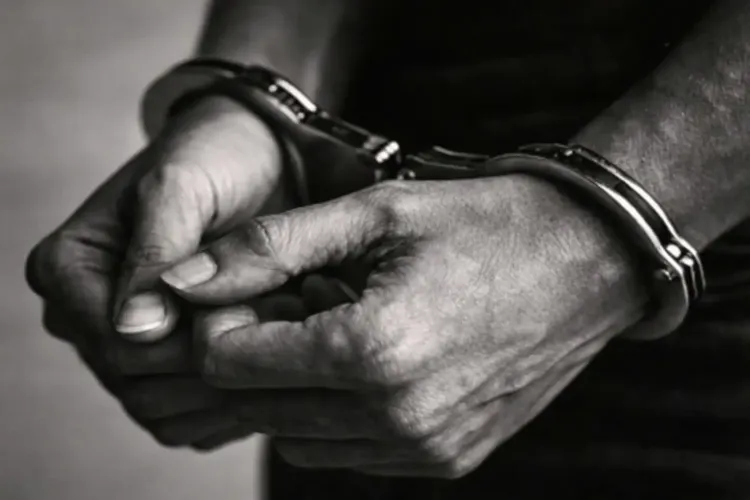 Brown Heroin Worth Rs 10 Lakh Seized in Kandivali East, Mumbai