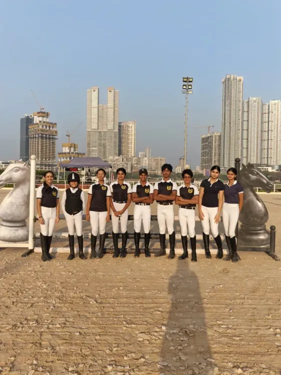 Muskaan Bhatia Triumphs with Gold at the Delhi Horse Show as Team ARC Shines