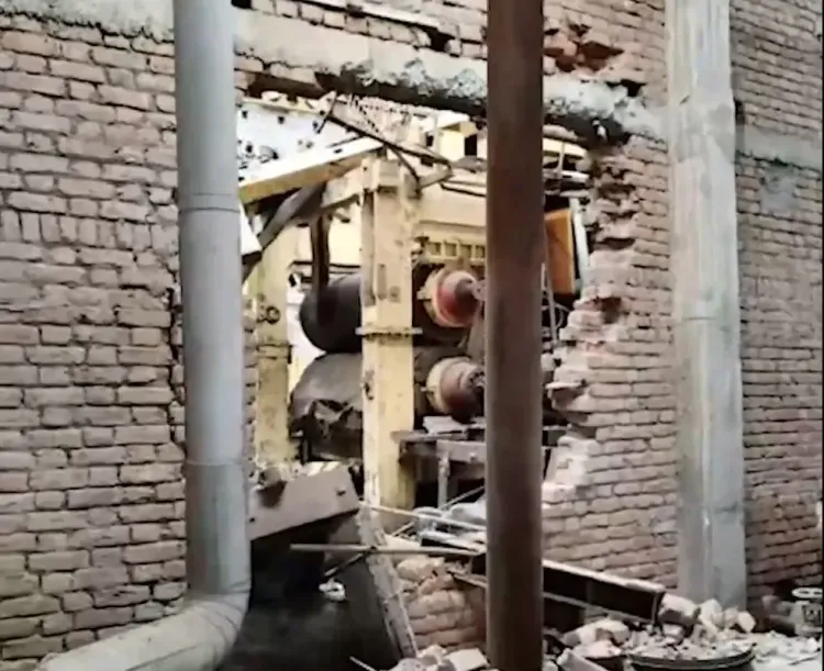 क्या मुजफ्फरनगर में पेपर मिल में धमाका हुआ? शिफ्ट इंचार्ज की मौत और 4 कर्मचारी झुलसे