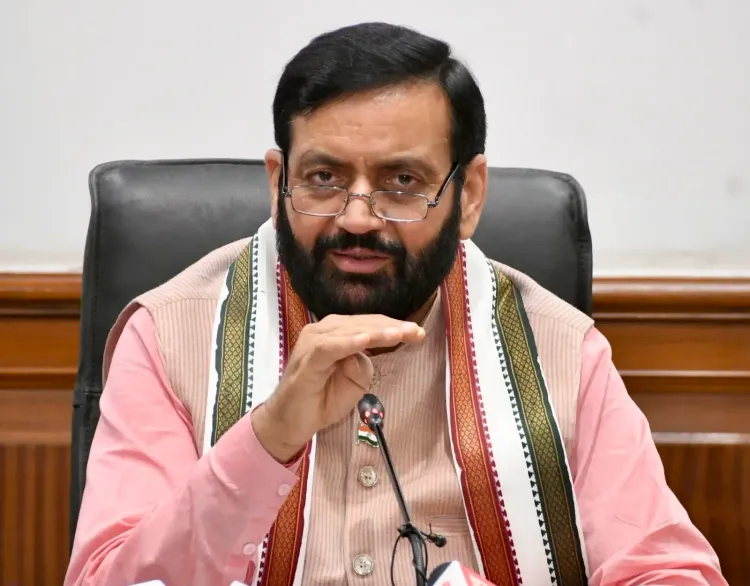 क्या नायब सैनी 'शहीदी समागम' में शामिल होकर गुरु तेग बहादुर की शहादत को याद करते हैं?