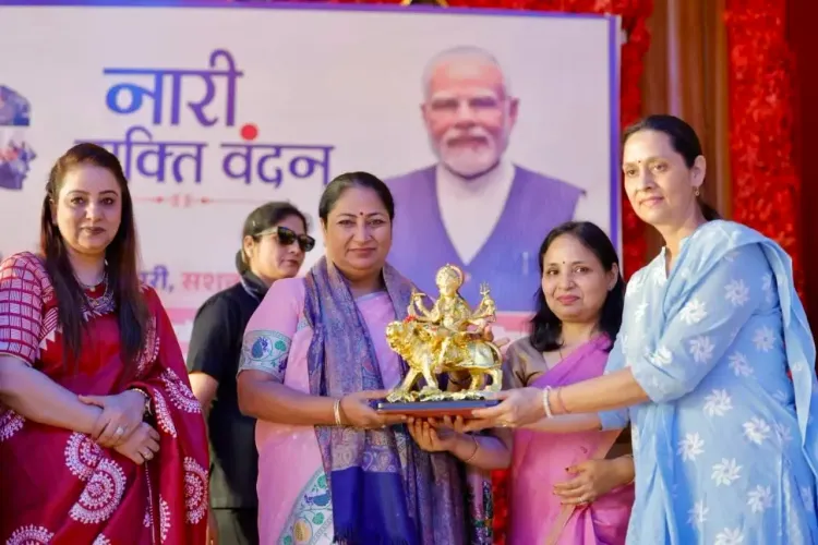 नारी शक्ति वंदन अधिनियम: माताओं और बहनों के सम्मान का ऐतिहासिक संकल्प - रेखा गुप्ता