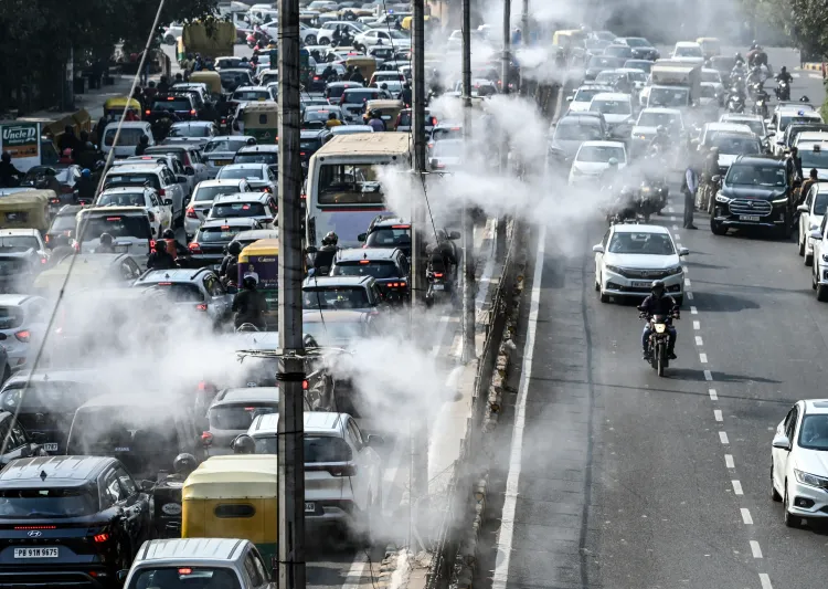 क्या एनसीआर में वायु गुणवत्ता गंभीर हो गई है? एक्यूआई 400 के करीब