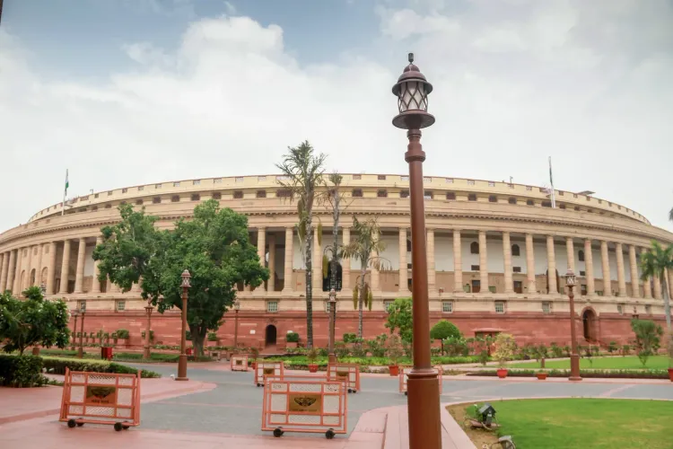 दिल्ली-NCR में अगले 6 दिन 40°C से नीचे रहेगा पारा, 20-21 जून को गरज-चमक के साथ बारिश का अनुमान