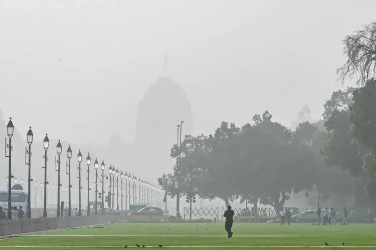 दिल्ली-एनसीआर में 15-16 अक्टूबर को बारिश का पूर्वानुमान, रात में 18°C तक गिरेगा तापमान