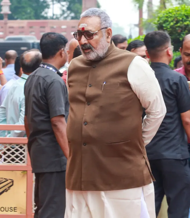 नीट पेपर लीक पर NDA सांसदों का पलटवार: 'मोदी के लिए छात्र पहले, विपक्ष के लिए सिर्फ राजनीति'