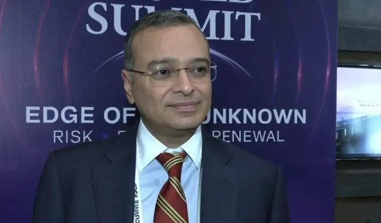 क्या एनडीटीवी वर्ल्ड समिट 2025 में नितिन मित्तल ने एआई को अपनाने पर जोर दिया?