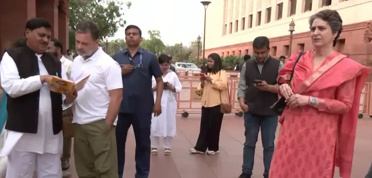 क्या राहुल गांधी को एलपीजी संकट पर बोलने नहीं दिया गया? विपक्ष का आरोप और सरकार का जवाब