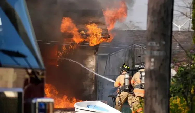 State of Emergency Declared as New Jersey Wildfire Spreads