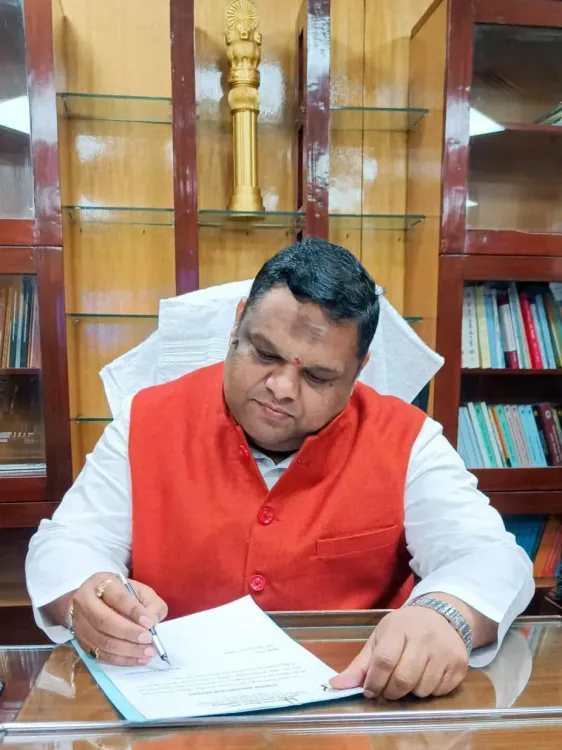 एनएचआरसी ने 8 राज्यों के डीजीपी को नोटिस जारी किए, इंस्टाग्राम पर CSAM के 50+ मामलों पर मेटा इंडिया को चेतावनी