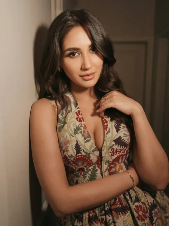 What Are Nikita Dutta's Everyday Fun ‘Not Guilty’ Indulgences?