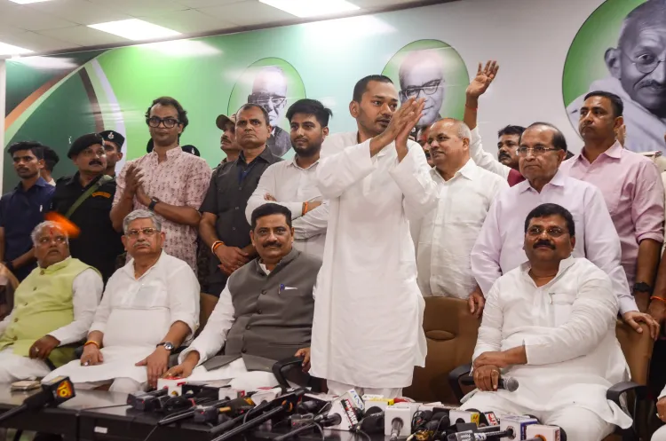 बिहार में सक्रिय राजनीति में कदम रखते हुए निशांत कुमार ने जदयू में ली सदस्यता