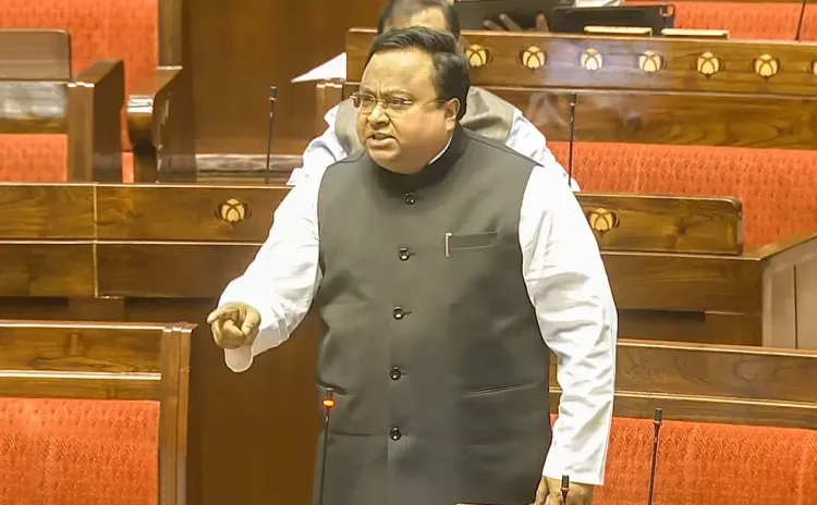 बीजेडी का निशिकांत दुबे के बयान पर तीखा विरोध, सदन से सांसदों का वॉकआउट