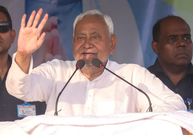 Did Nitish Kumar Visit JD(U) War Room Ahead of Bihar Assembly Poll Results?