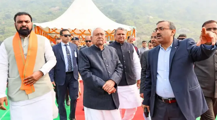 What Projects Did Nitish Kumar Review in Nawada, Bihar?