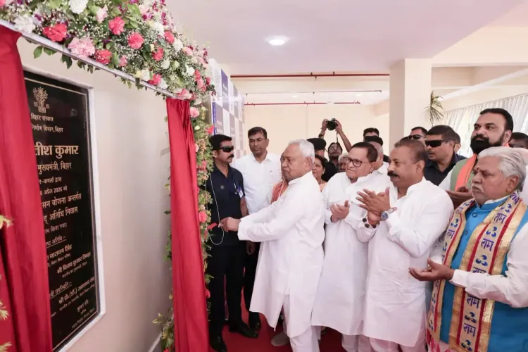 नीतीश कुमार ने विधान परिषद अतिथि निवास का शुभारंभ, राज्यसभा सदस्यता की ओर बढ़े
