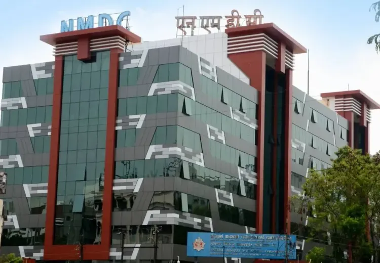 क्या 'एनएमडीसी' ने इस वर्ष जुलाई में लौह अयस्क उत्पादन में 43 प्रतिशत की शानदार वृद्धि की?
