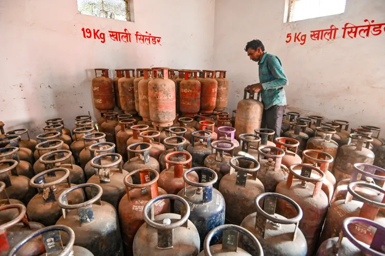 Government Confirms No Fuel Shortage; LPG Stocks Sufficient