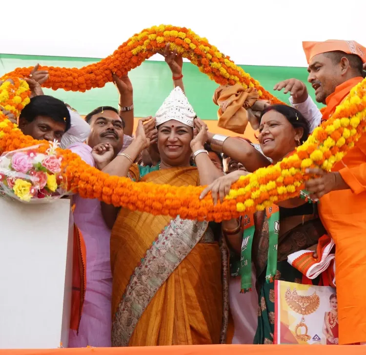 Can Delhi CM Rekha Gupta Secure Votes for NDA in Bihar?