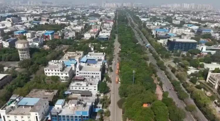 नोएडा-ग्रेटर नोएडा में मजदूर दिवस पर ड्रोन निगरानी, 50 से अधिक संवेदनशील क्षेत्र चिन्हित, वरिष्ठ अधिकारी तैनात