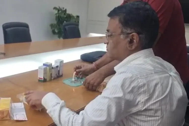 क्या नोएडा में कफ सिरप की फैक्ट्रियों की हो रही है जांच?