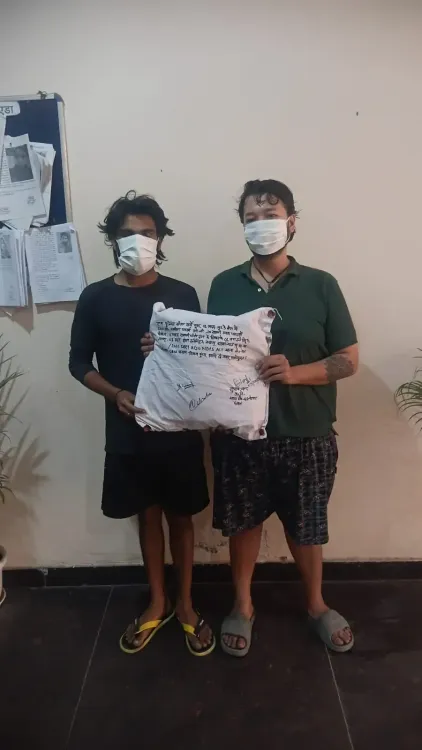 नोएडा में ड्रग रैकेट का भंडाफोड़: सेक्टर-94 से दो गिरफ्तार, ₹7-8 लाख का विदेशी गांजा बरामद