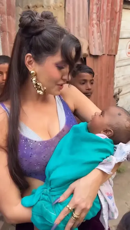 Nora Fatehi: A Heartfelt Connection with Mumbai's Locals