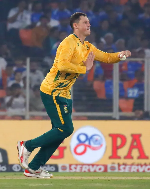 New Zealand Fast Bowlers Shine in T20I Rankings After SA Series