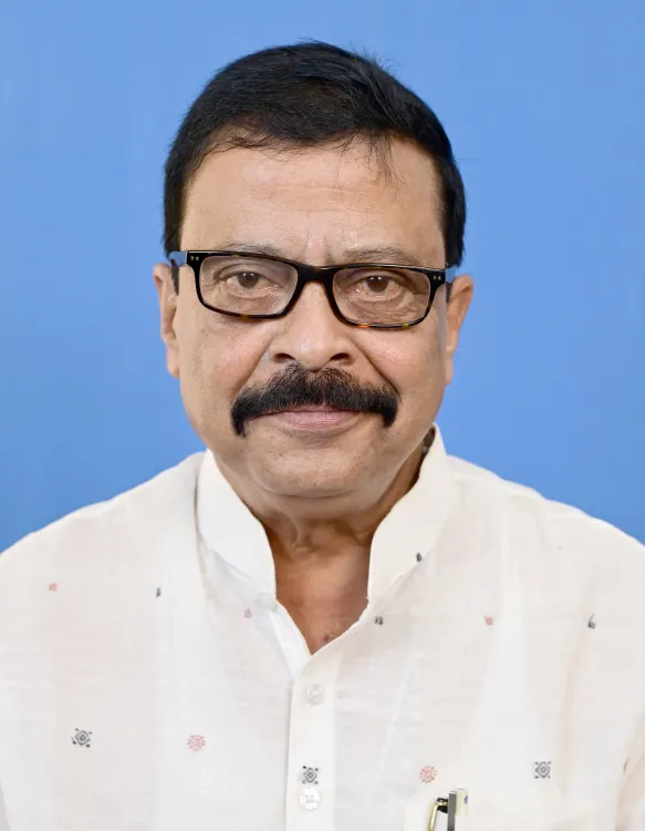 What is Odisha Minister Suresh Pujari's Appeal to Striking District Revenue Employees?