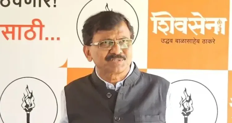 'ऑपरेशन टाइगर' विवाद: संजय राउत बोले — सत्ता गई तो जनता कपड़े भी नहीं छोड़ेगी, शिंदे पर साधा निशाना