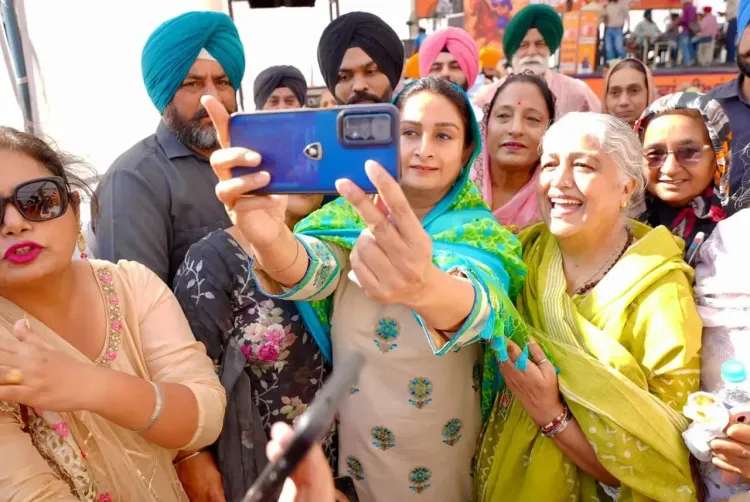 Harsimrat Badal calls for 'thikri pehra' to fight Punjab drug trade