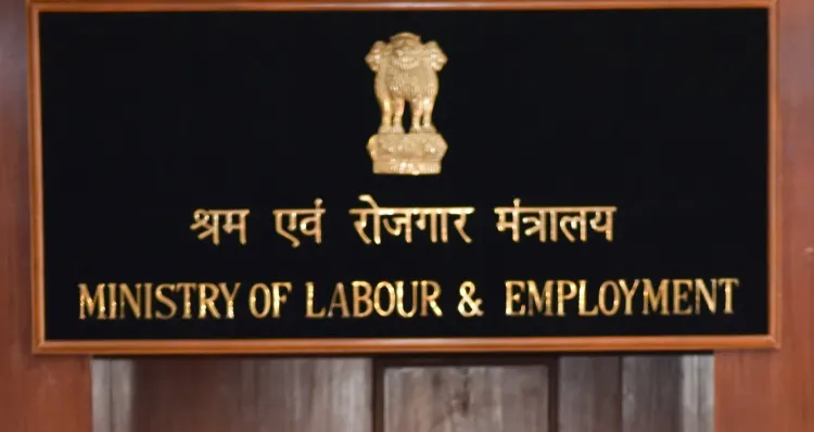 Have Over 30.95 Crore Workers Registered on the Centre’s eShram Portal for Welfare Benefits?