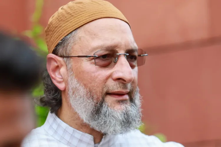 ओवैसी का सतीश महाना के बयान पर पलटवार: 'विधानसभा की गरिमा दांव पर, कानून सबके लिए एक होना चाहिए'