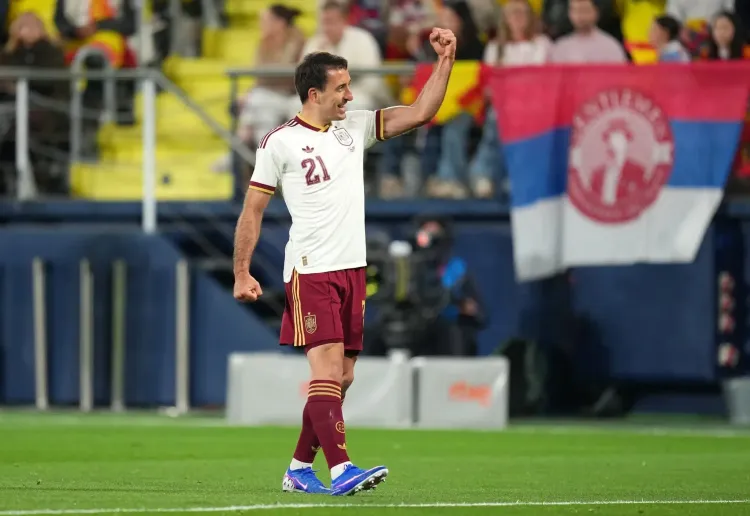 Oyarzabal Shines with Two Goals in Spain's 3-0 Victory over Serbia Ahead of World Cup