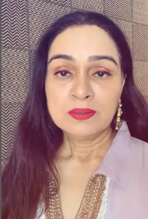 How Did Padmini Kolhapure Honor Lata Mangeshkar's Memory?