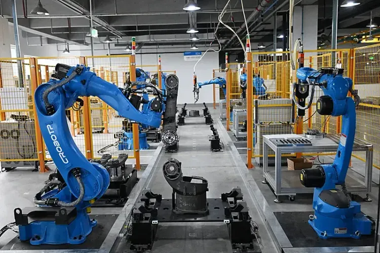 चीनी अर्थव्यवस्था की पहली तिमाही में वृद्धि: उम्मीदों से बेहतर प्रदर्शन