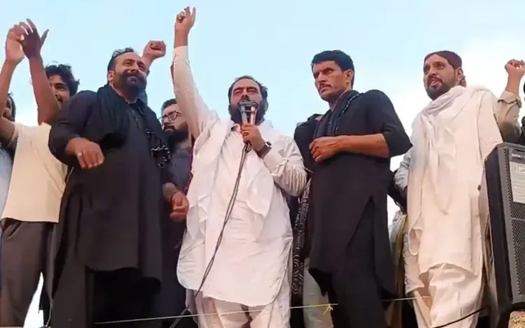 PoK protests Day 24: JAAC chief says Pak Army armed Kashmiris, 80,000 rally in Rawalakot