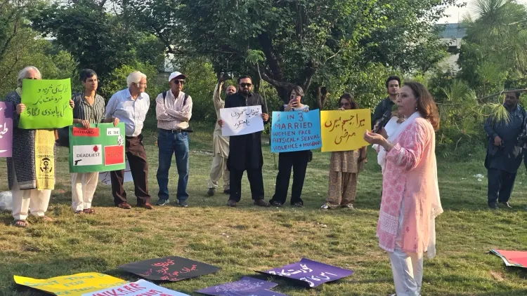 Aurat March protests Quetta acid attack on doctor Mahnoor Nasir