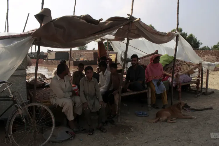 Pakistan housing deficit hits 15.23 million units, mortgage market at 0.3% of GDP