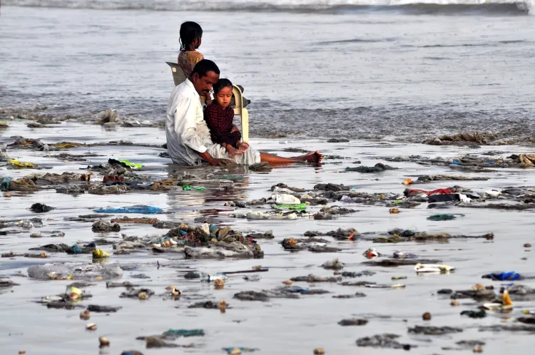 Karachi's Coastal Crisis: Industrial Waste and Livestock Pollution Threaten Marine Life