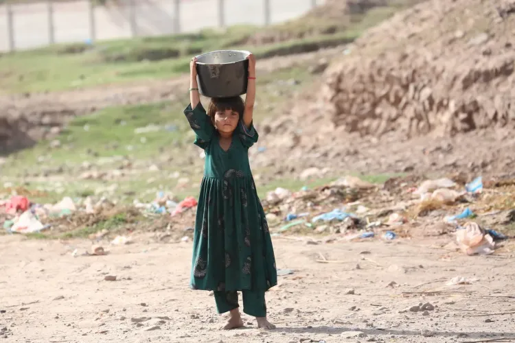 Pakistan poverty rate hits 28.9% in FY26, unemployment up 12.69%