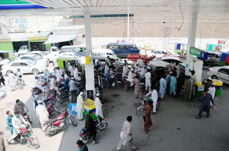 Pakistan transgender community protests inflation, fuel hike in Karachi