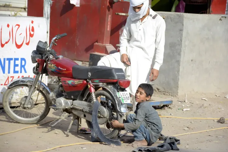 Pakistan child abuse: 1,914 cases in 6 months as laws fail to protect