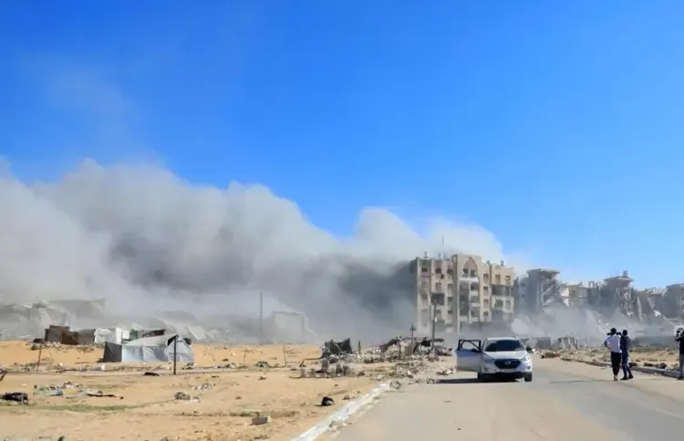 Is Pakistan's Military Under Fire for Its Gaza Solidarity?