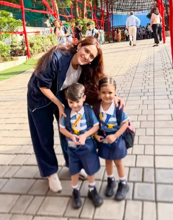 Pankhuri Awasthy cried 3 times before twins Radhya, Raditya started school