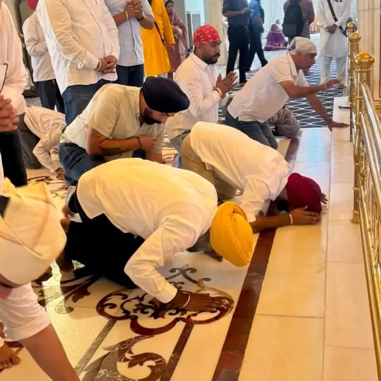 परगट सिंह ने पंजाब कांग्रेस अध्यक्ष बनने के बाद बंगला साहिब में टेका मत्था, AAP सरकार पर साधा निशाना