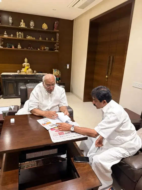 क्या मल्लिकार्जुन खड़गे पार्टी के कामकाज की बागडोर संभाल रहे हैं? केसी वेणुगोपाल
