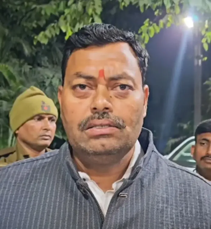 क्या पश्चिम बंगाल में भाजपा सरकार आने पर घुसपैठियों पर रोक लगेगी? लखेंद्र कुमार पासवान का बयान