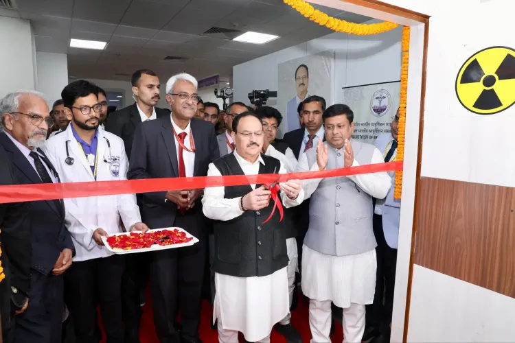 क्या केंद्रीय स्वास्थ्य मंत्री जेपी नड्डा ने एम्स कल्याणी का दौरा किया?