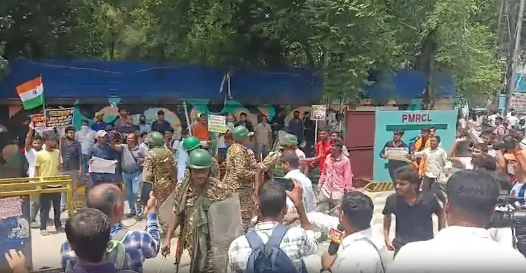 पटना में छात्र आंदोलन: TRE-4 निगेटिव मार्किंग के खिलाफ लोकभवन मार्च, पुलिस से टकराव